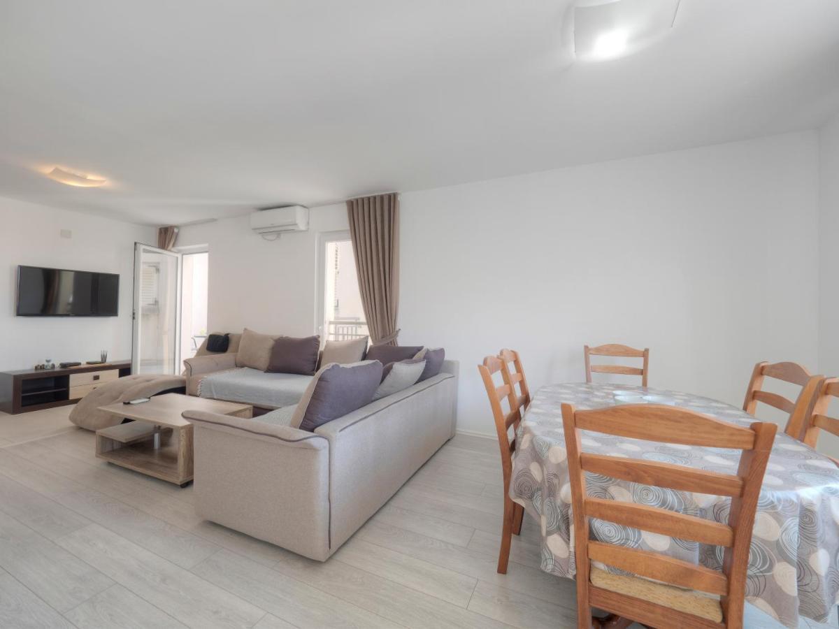 Family Three Bedroom Apartment Brando Budva Kültér fotó