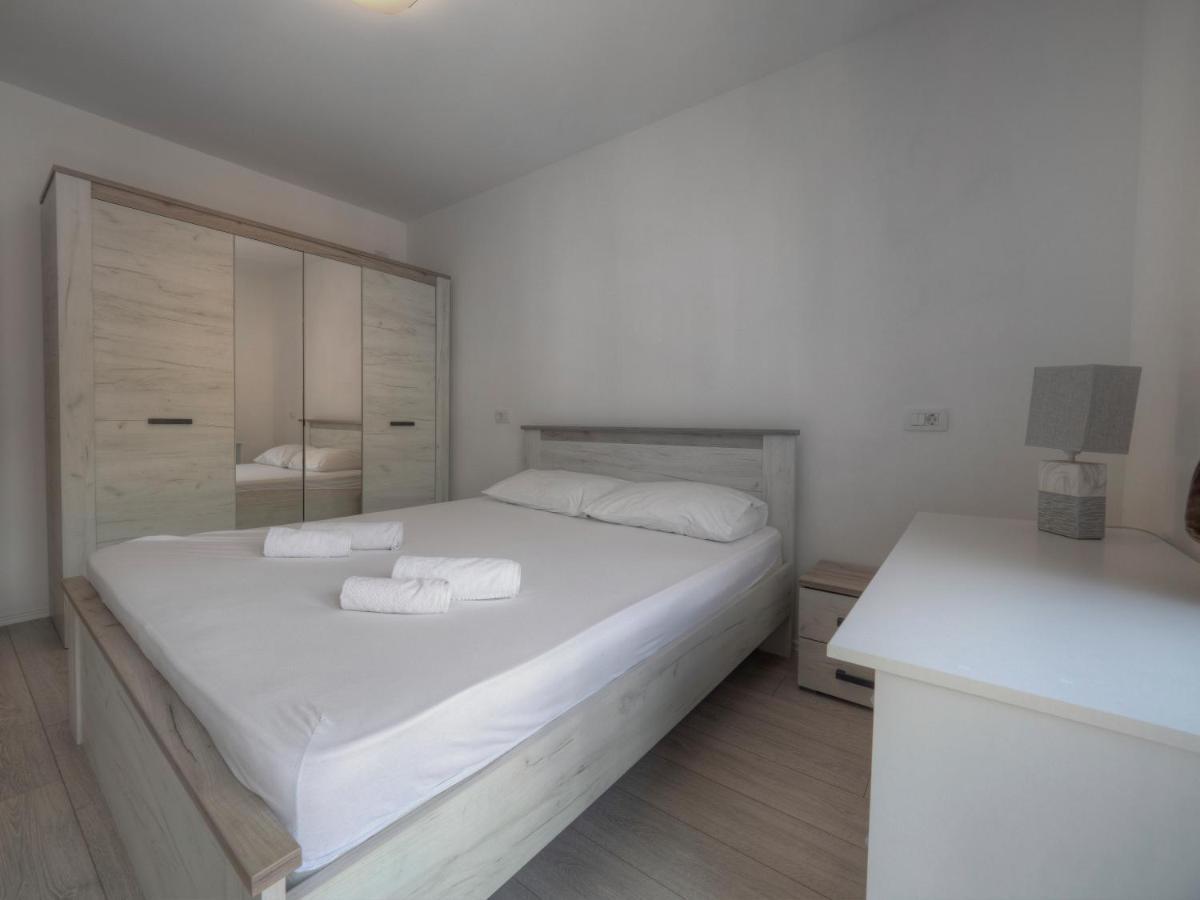 Family Three Bedroom Apartment Brando Budva Kültér fotó