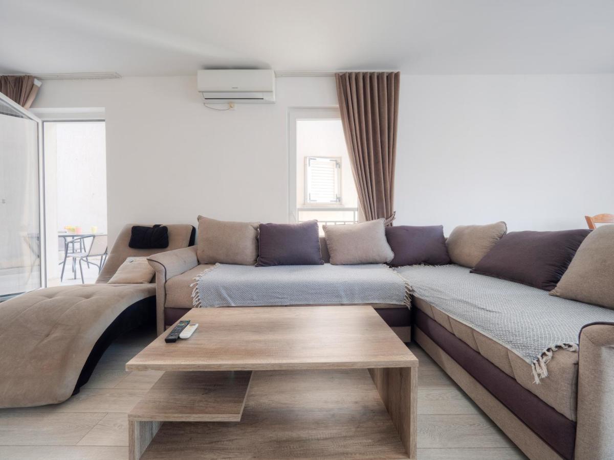 Family Three Bedroom Apartment Brando Budva Kültér fotó